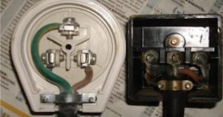 Подключение и монтаж розетки для электроплиты от 565 руб в Зеленокумске - ЭлектроЗлм